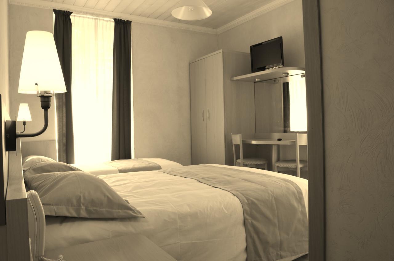 Le Mirval Otel La Brigue Dış mekan fotoğraf