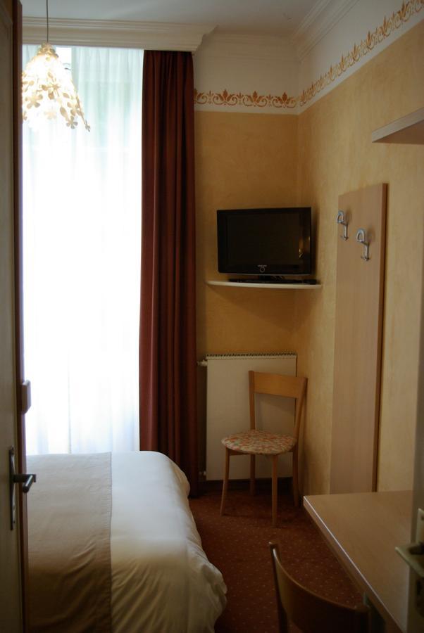 Le Mirval Otel La Brigue Dış mekan fotoğraf