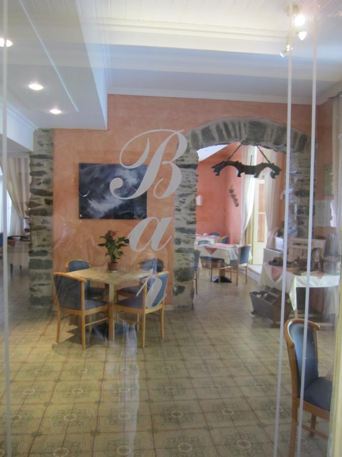 Le Mirval Otel La Brigue Dış mekan fotoğraf